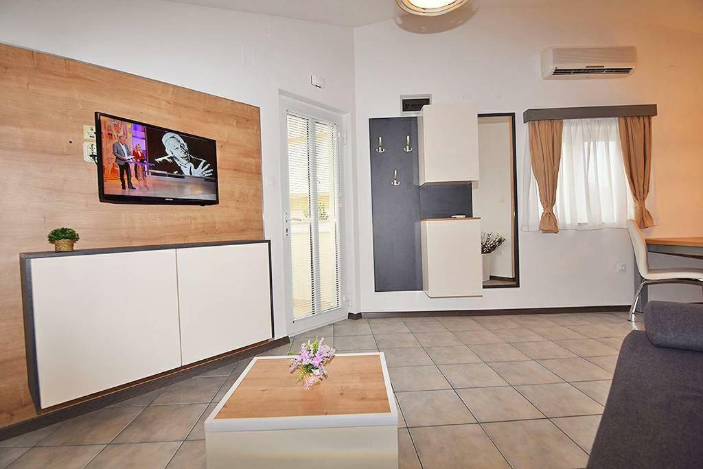 Mare Medulin Apartment Exterior photo