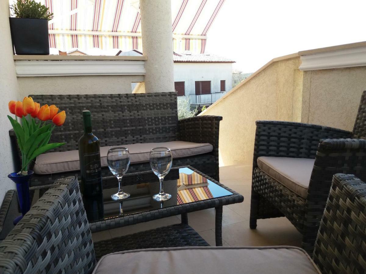 Mare Medulin Apartment Exterior photo